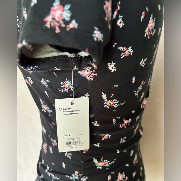 Women’s Ruched Bodycon Tee Dress - Picture 6 of 6